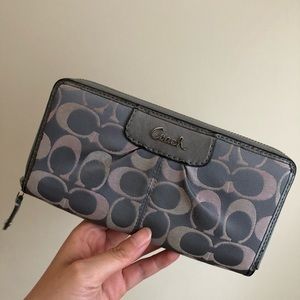 Coach purple wallet